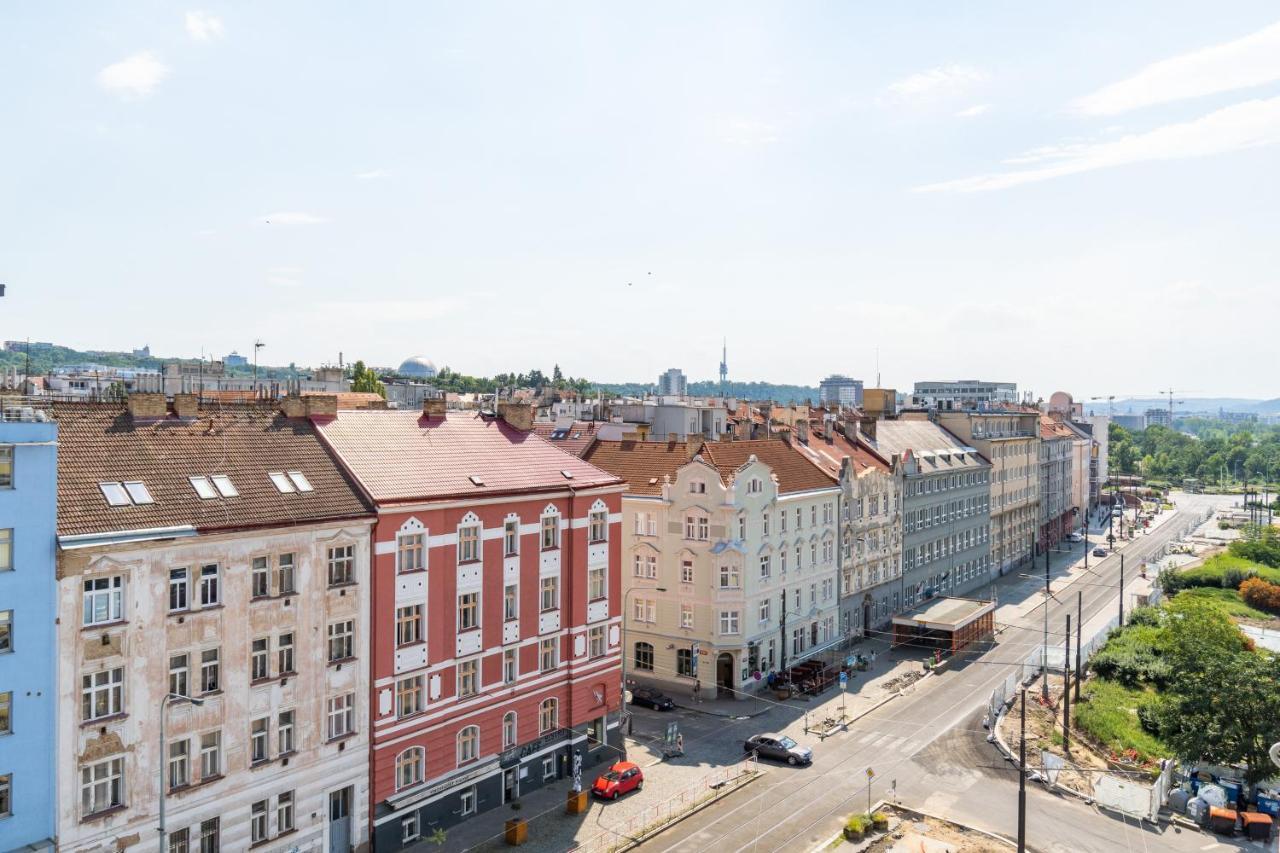 Brand New Two Room Apartment #26 With Free Secure Parking Close To Center Praag Buitenkant foto